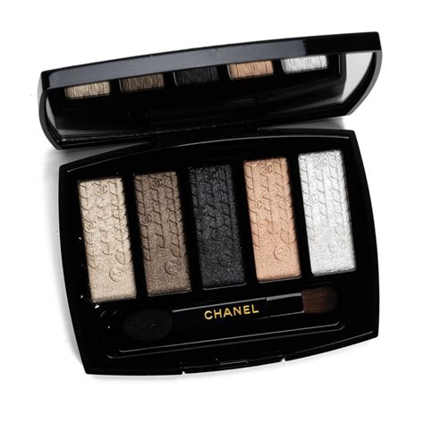 chanel lumiere graphique douglas|Chanel Lumiere Graphique Palette Review & Swatches .